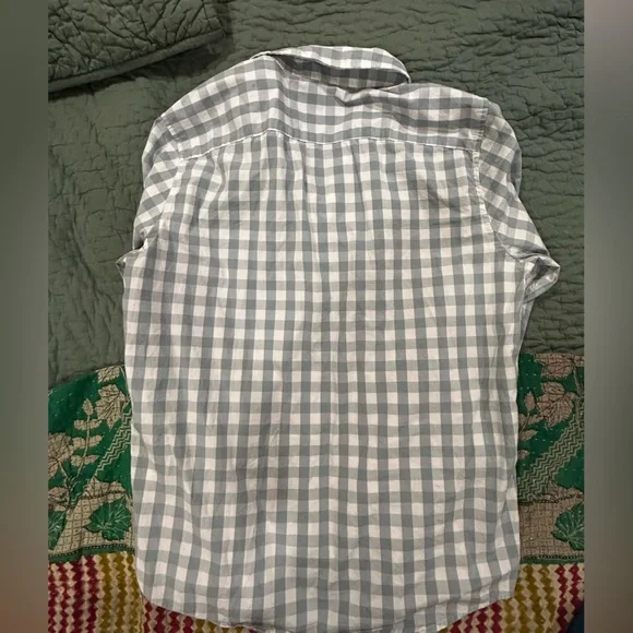 Abercrombie & Fitch button up shirt - Picture 3 of 4